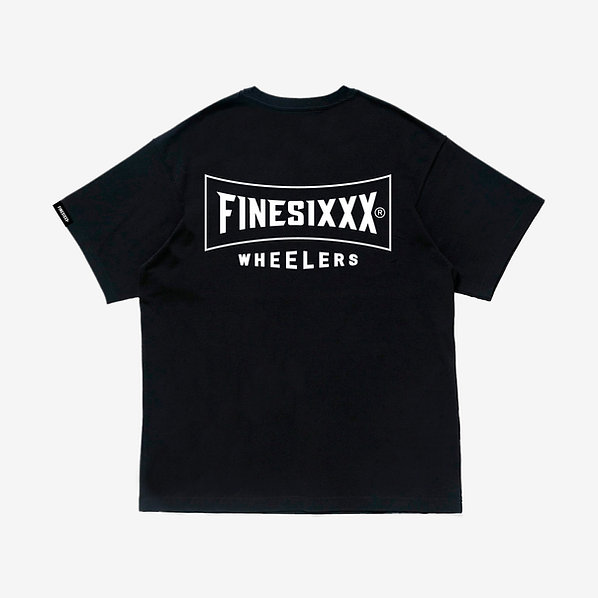 FINESIXXX (ファインシックス) | MONOTONE LOGO GRAPHIC TEE [BLACK